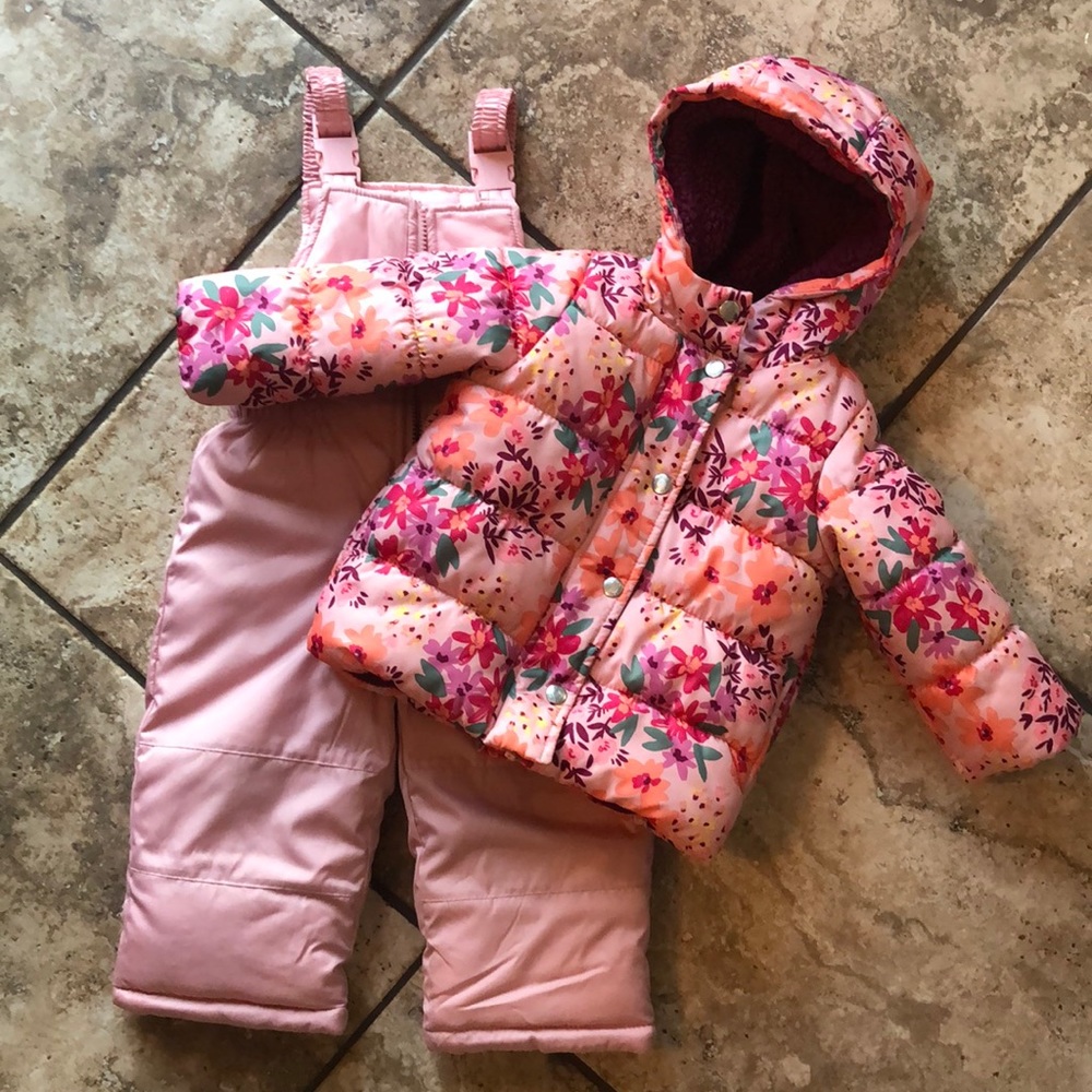 Carter’s 24 month puffer coat and snow pants set